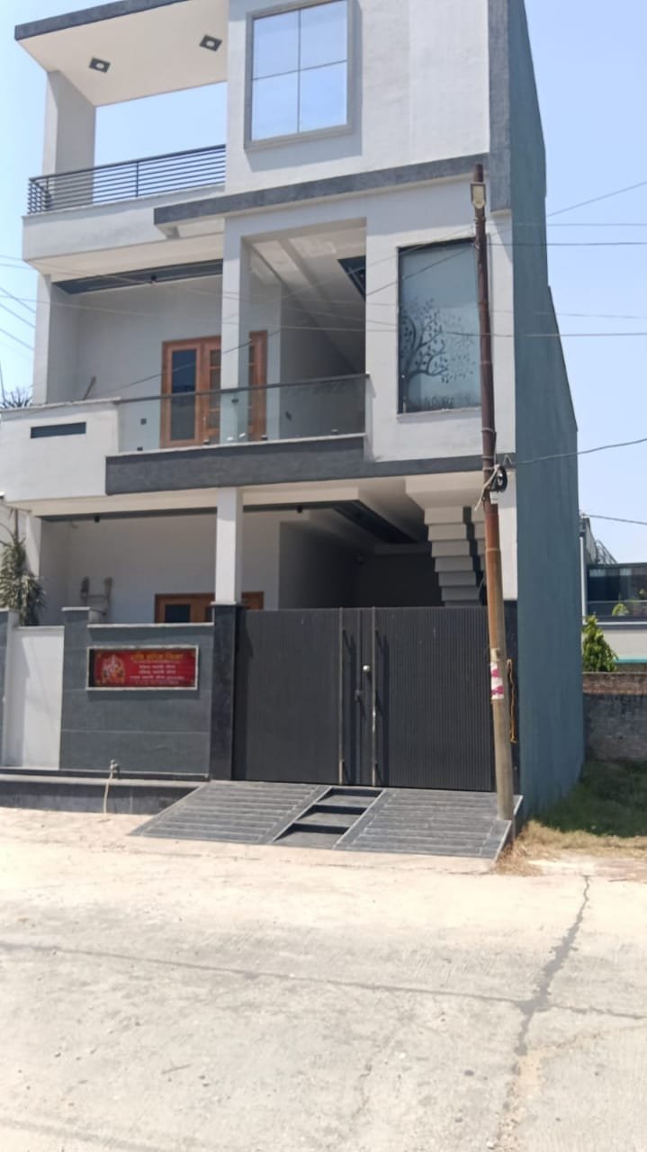 3 BHK Fully Furnished (Muzaffarnagar)