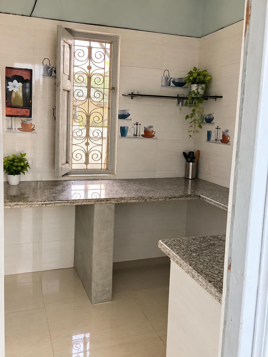 1BHK Furnished for Single Job Person
